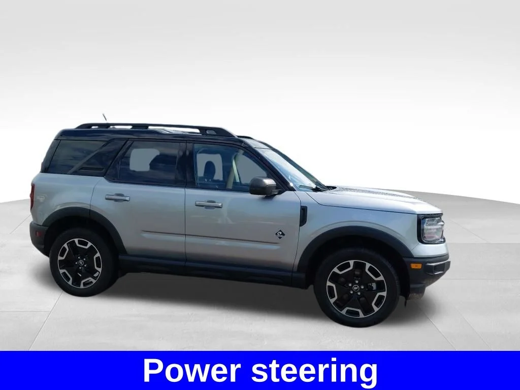 Used 2023 Silver Ford Outer Banks image 8