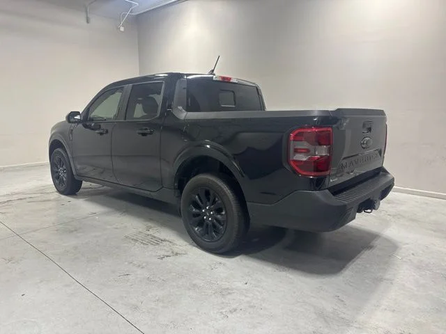 Used 2023 Black Ford Lariat image 8