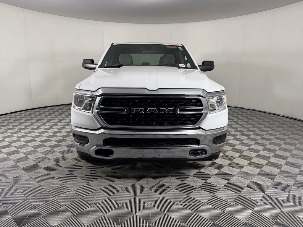 Certified Used 2024 White Ram Big Horn/Lone Star image 11
