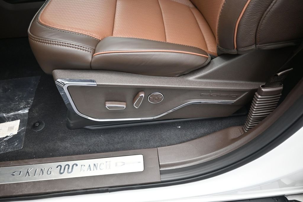 New 2026 Star White Metallic Tri-Coat Ford King Ranch® image 20