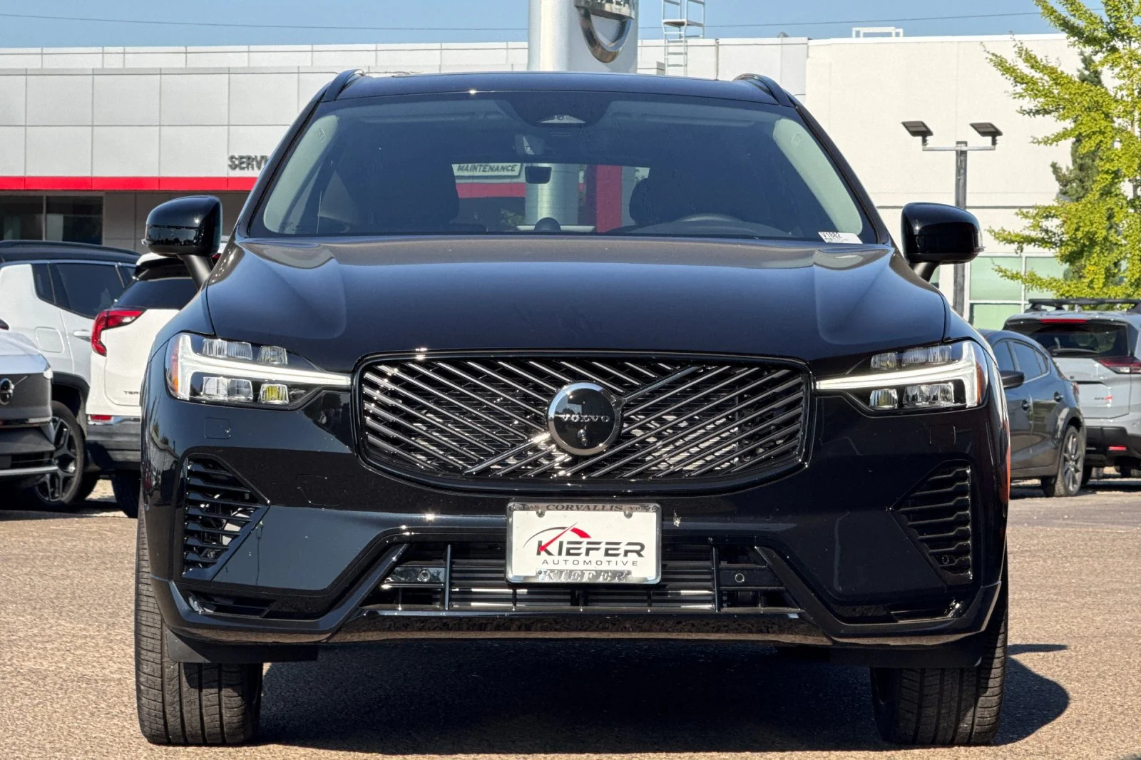New 2026 ONYX BLACK Volvo Ultra image 6