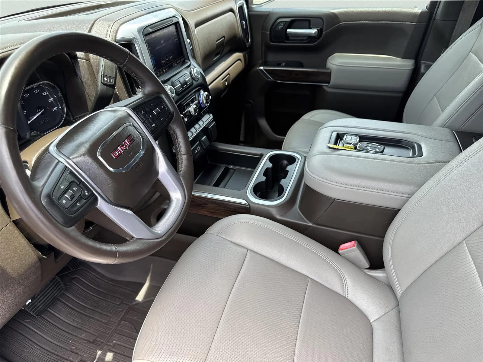 Used 2021 CAYENNE RED TINTCOAT GMC SLT image 10