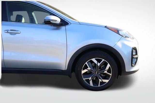 Used 2020 Sparkling Silver Kia EX image 13
