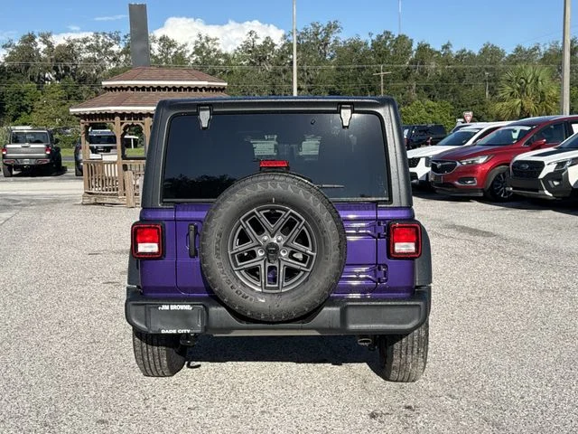 New 2026 Reign Exterior Paint Jeep Sport S image 5