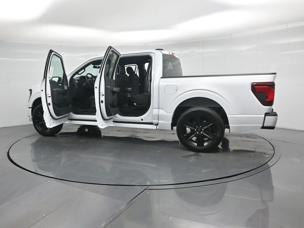 New 2026 Oxford White Ford STX image 33