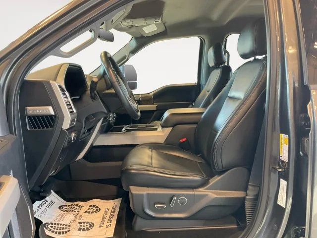 Used 2017 Magnetic Ford Lariat image 11