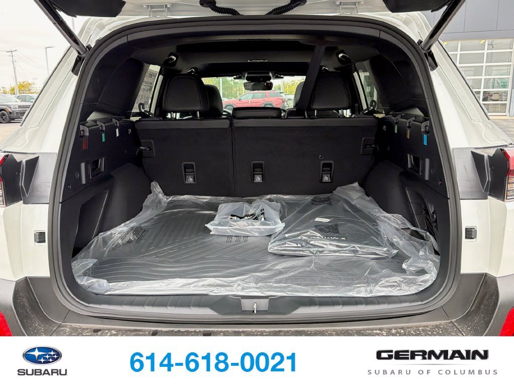 New 2026 CRYSTAL WHITE PEARL Subaru Premium image 10