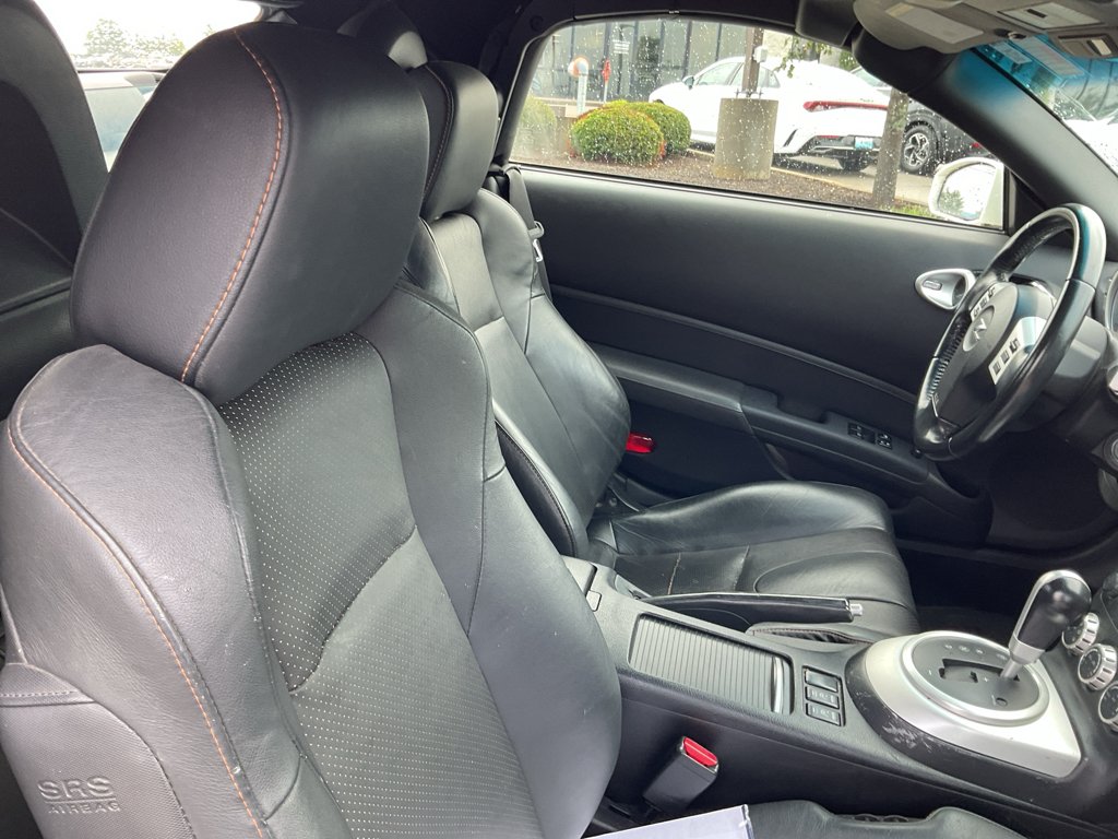 Used 2008 Pikes Peak White Pearl Nissan Grand Touring image 10