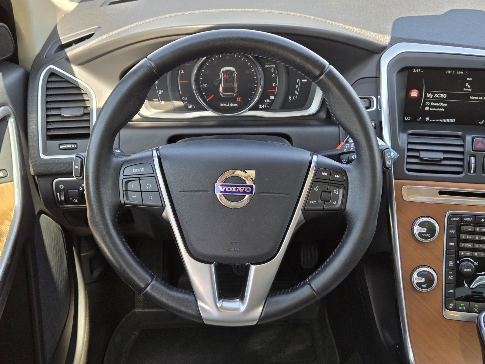 Used 2017 Blue Metallic Volvo Inscription image 38
