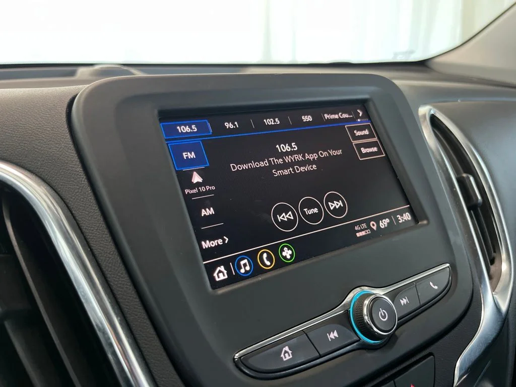 Used 2024 Gray Chevrolet LT image 11