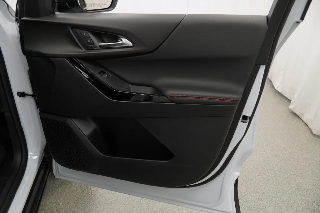 New 2027 Polar White Tricoat Chevrolet RS image 27