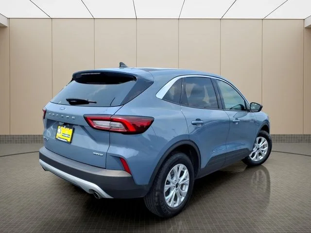 Used 2024 Blue Ford Active image 8