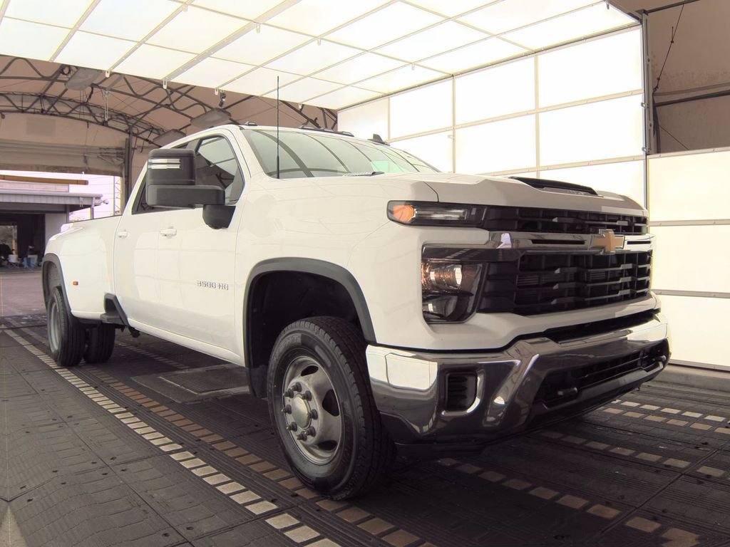 2024 Chevrolet Silverado HD LT 4WD Crew Cab Long Box DRW's photo