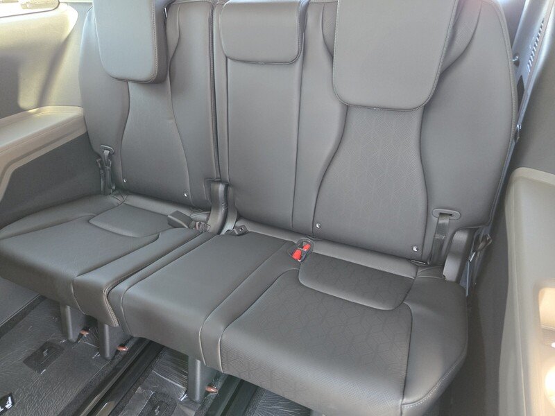 New 2026 Flare Red Kia LXS image 9