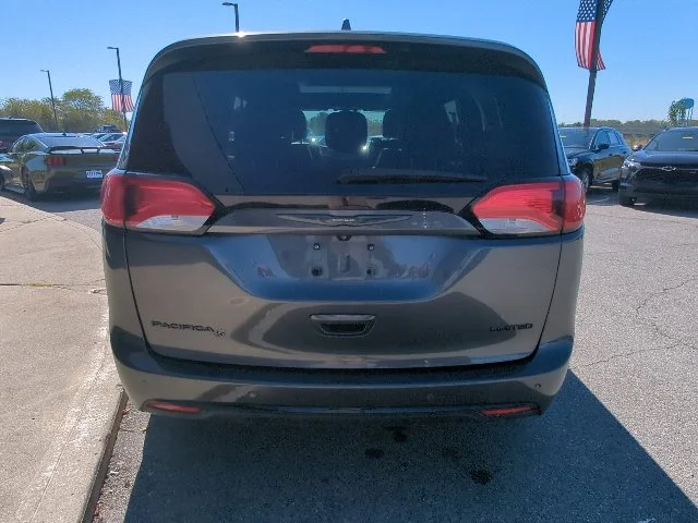 Photo 19