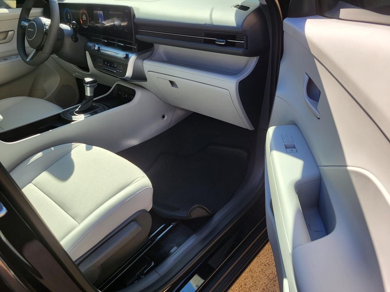 New 2026 Abyss Black Pearl Hyundai SEL Sport FWD image 7