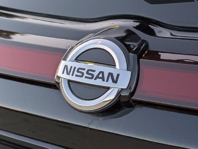 Used 2021 Black Nissan SV Xtronic CVT image 43
