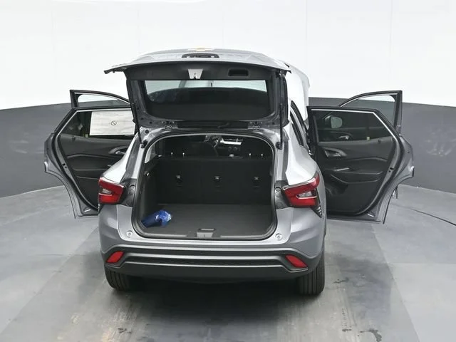 2026 Chevrolet Trax LS - Photo 27