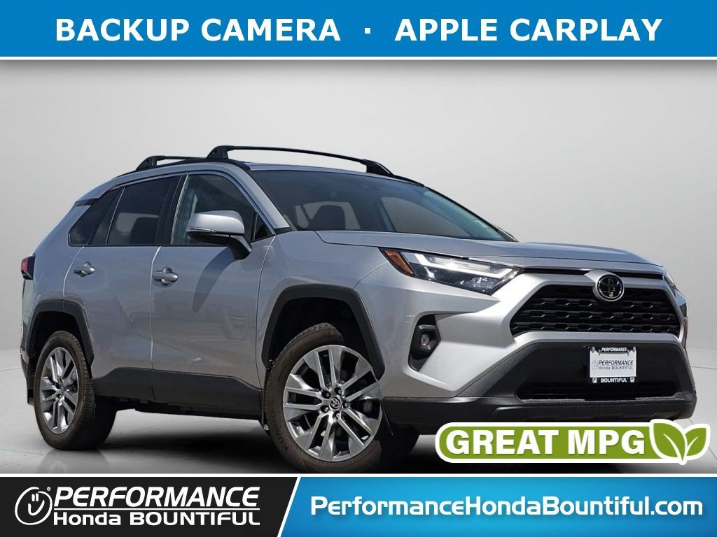 Used 2022 Silver Sky Metallic Toyota XLE Premium image 1