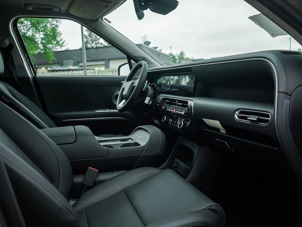 New 2026 Ecotronic Gray Pearl Hyundai Limited AWD image 38