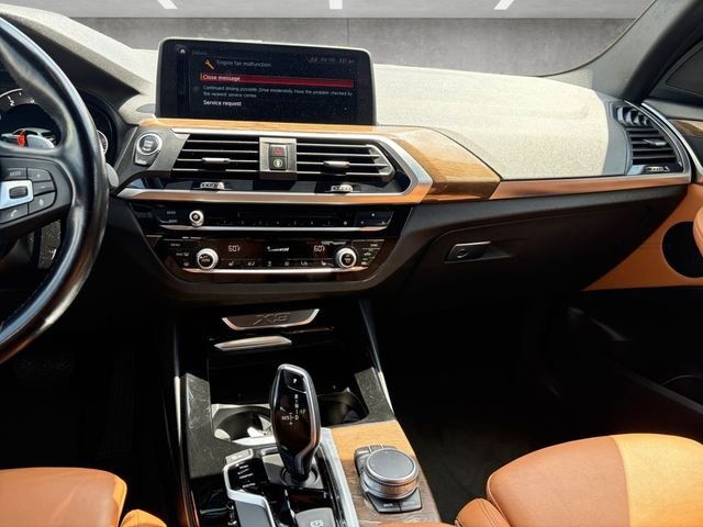 Used 2019 White BMW sDrive30i image 3