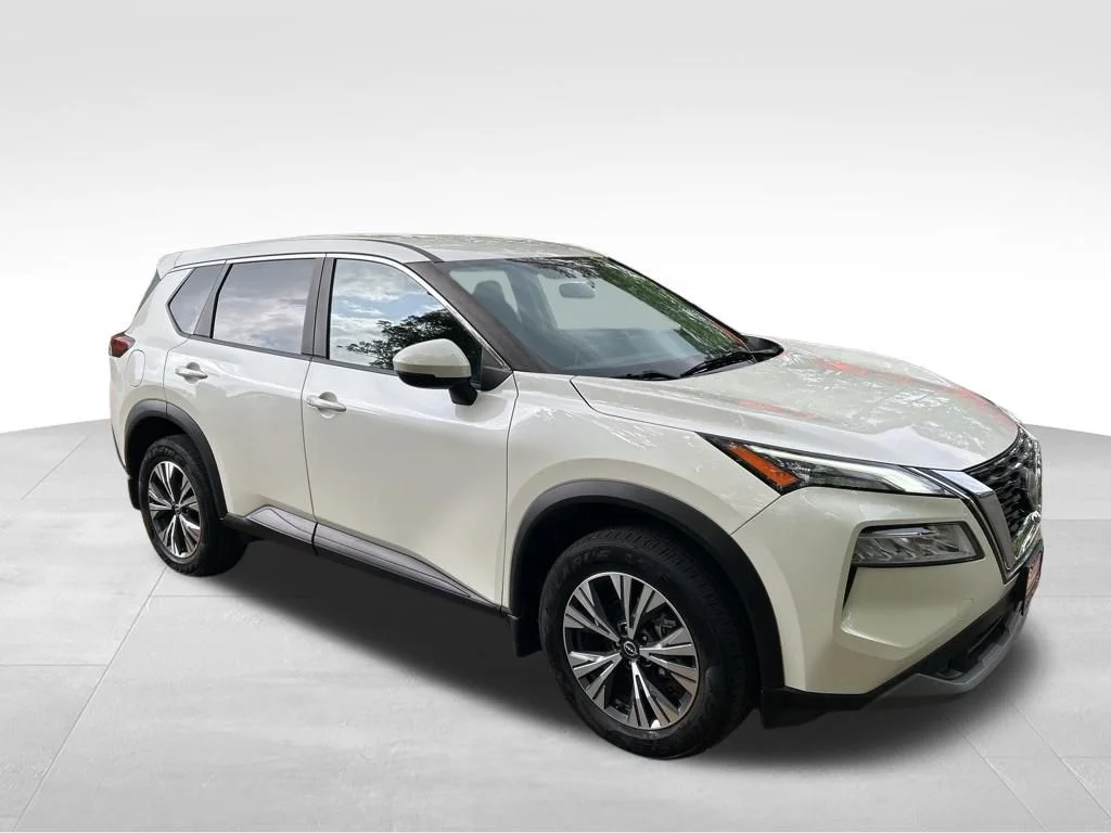 Used 2023 White Nissan SV image 8