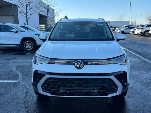 New 2026 Pure White Volkswagen 1.5T SEL image 2