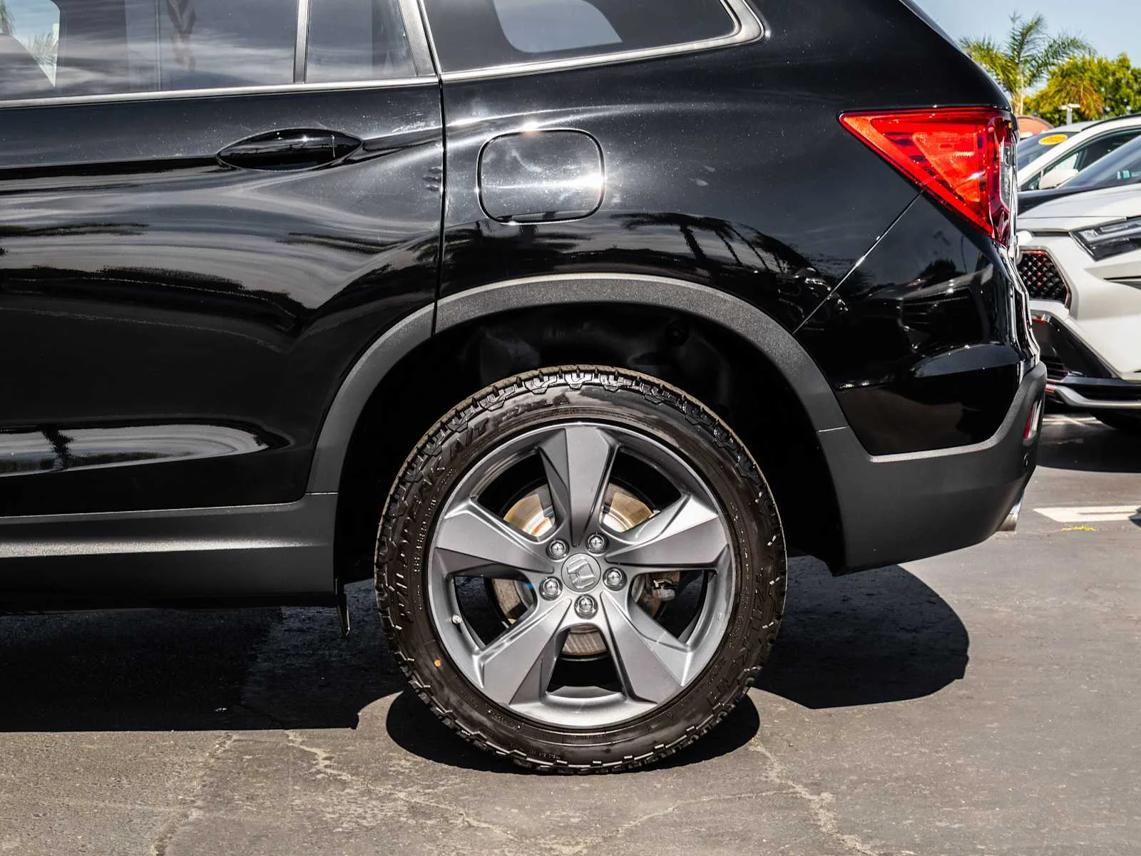 Used 2021  Honda Touring image 8
