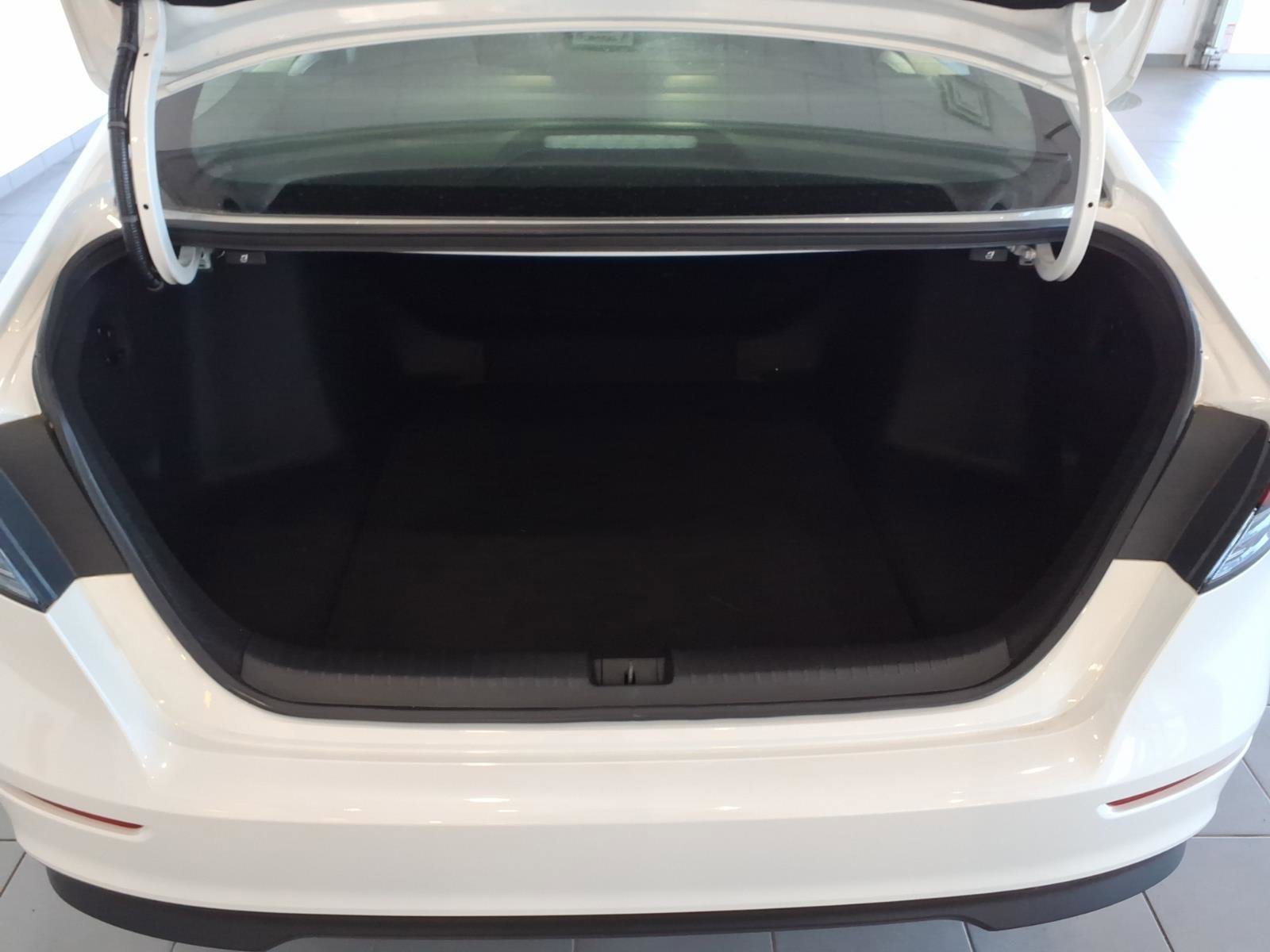 2025 Honda Accord SE - Photo 19