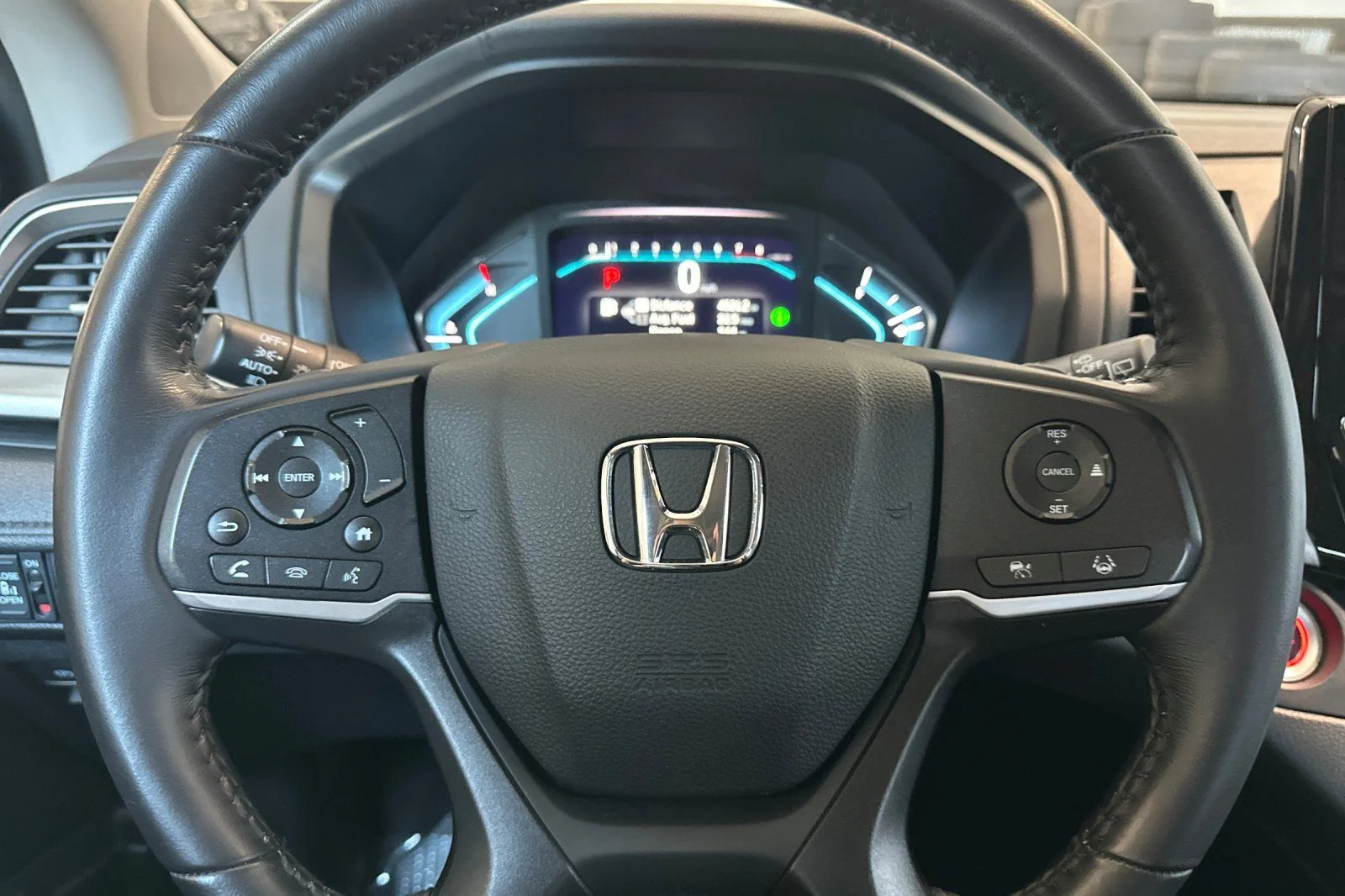 Used 2024 Gray Honda EX-L image 25