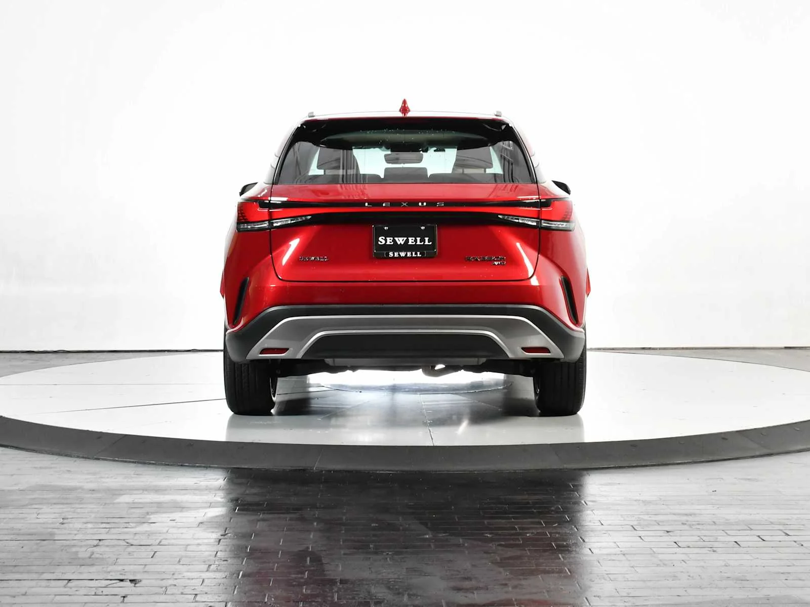 Certified Used 2024 Matador Red Mica Lexus Premium image 5