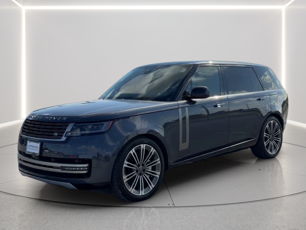 Used 2024 Blue Land Rover SE image 1