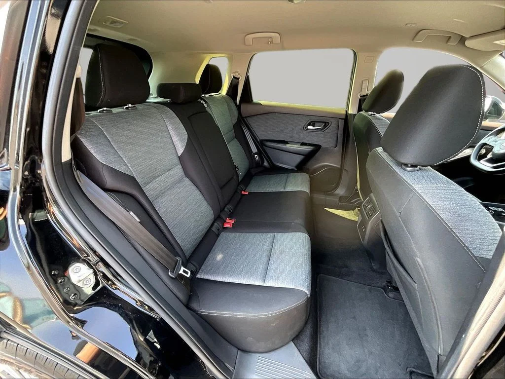 Used 2023 Black Nissan SV image 28