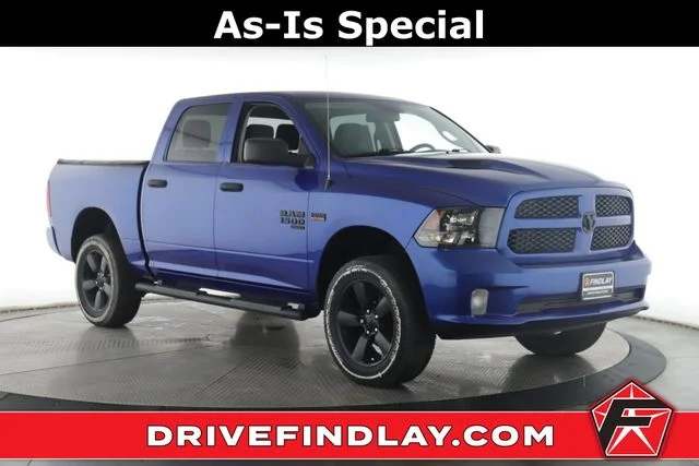 2019 RAM 1500 Classic Express Crew Cab 4x4 5'7's photo