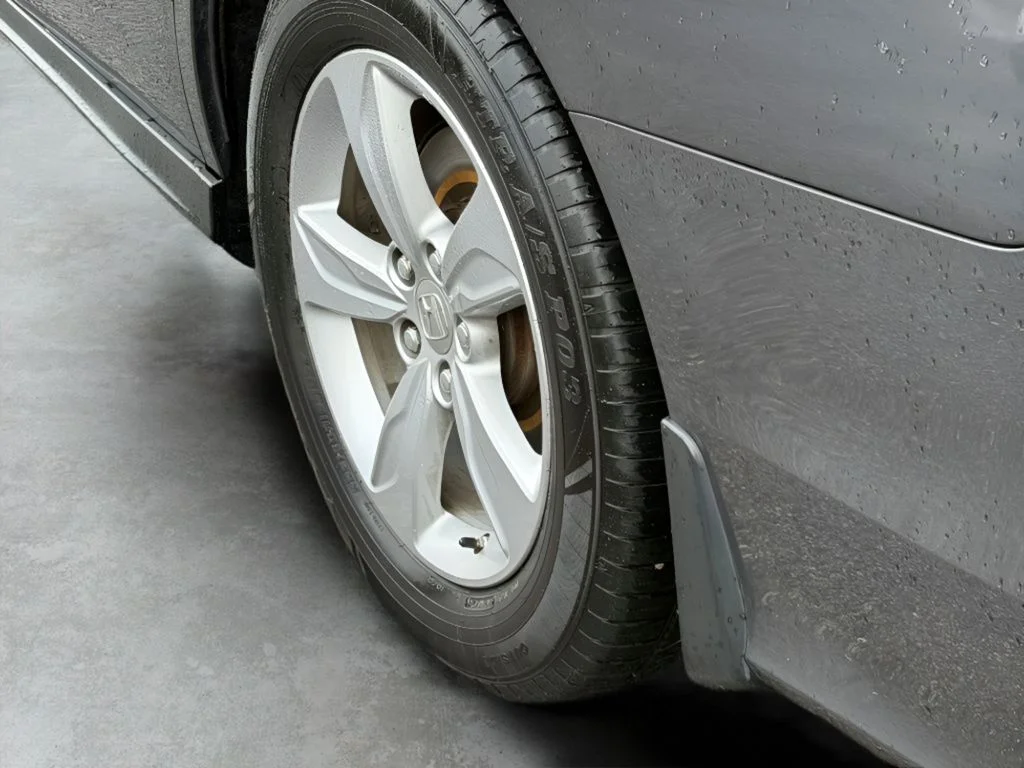 Used 2018 Pewter Honda EX image 7