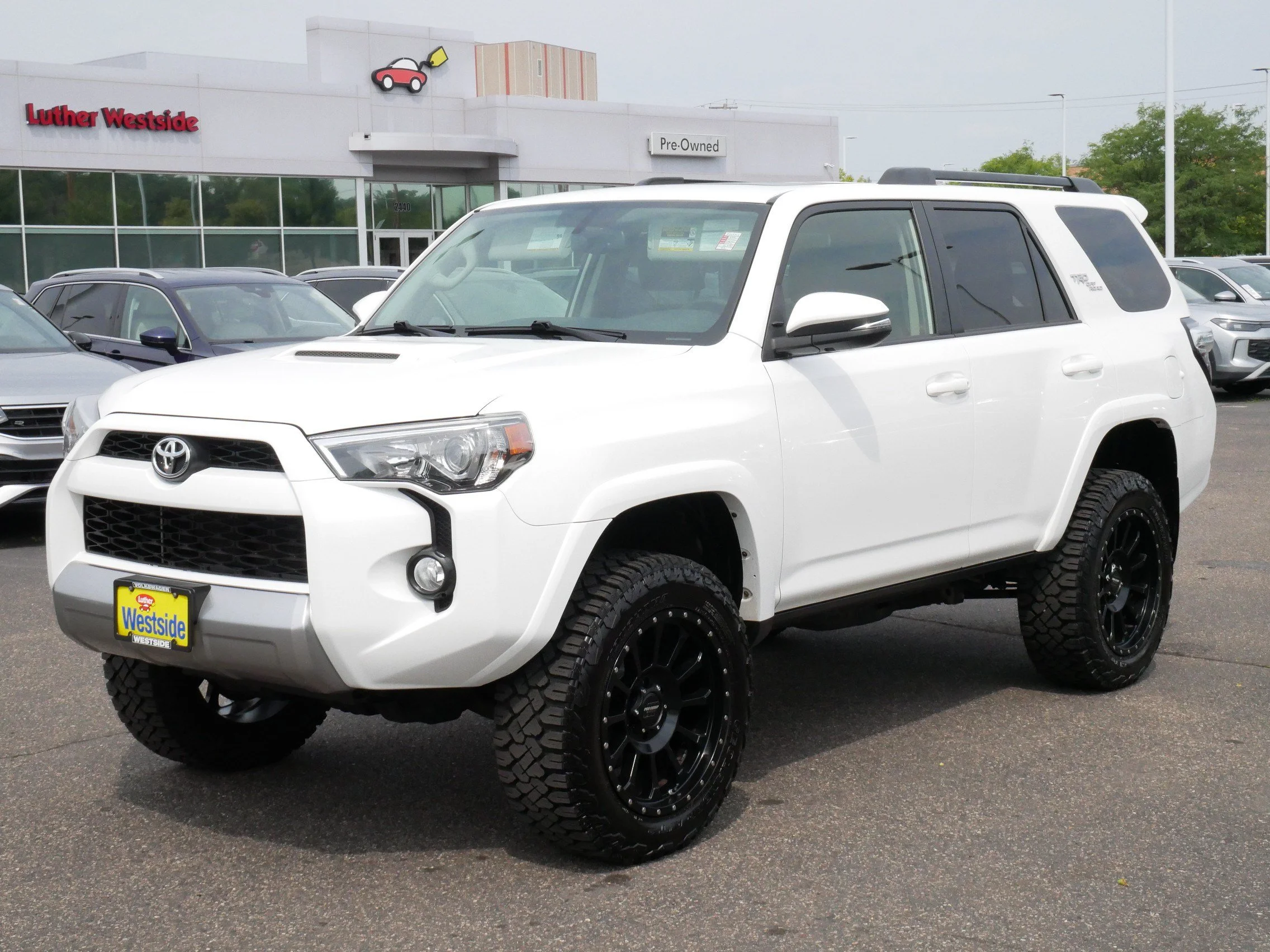 Used 2019 Super White Toyota TRD Off Road Premium image 3