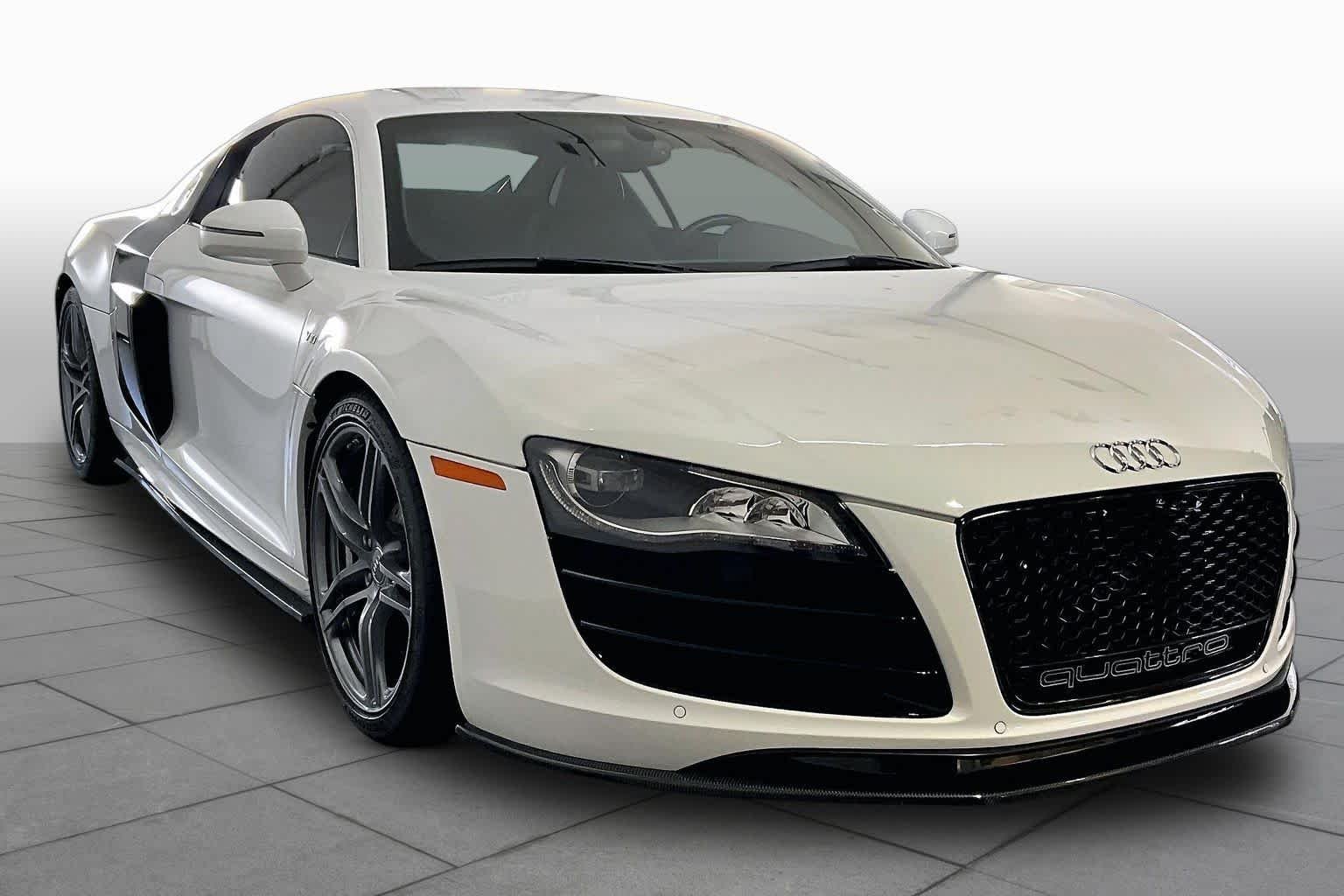 Used 2010 Ibis White With Ice Silver Sideblades Audi 5.2L image 18