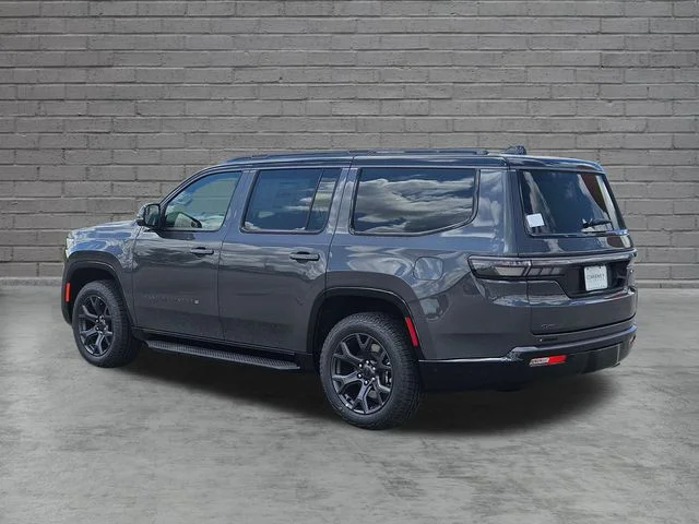 New 2026 Baltic-Gray Metallic Clear-Coat Exterior Paint Jeep Upland image 3
