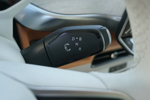2025 Volkswagen ID. Buzz 1st Edition - Photo 24