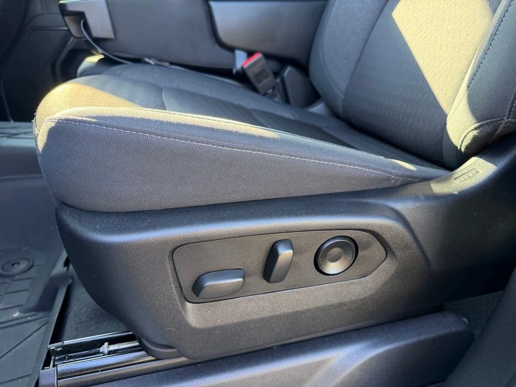 Used 2024 Gray Chevrolet LT image 18
