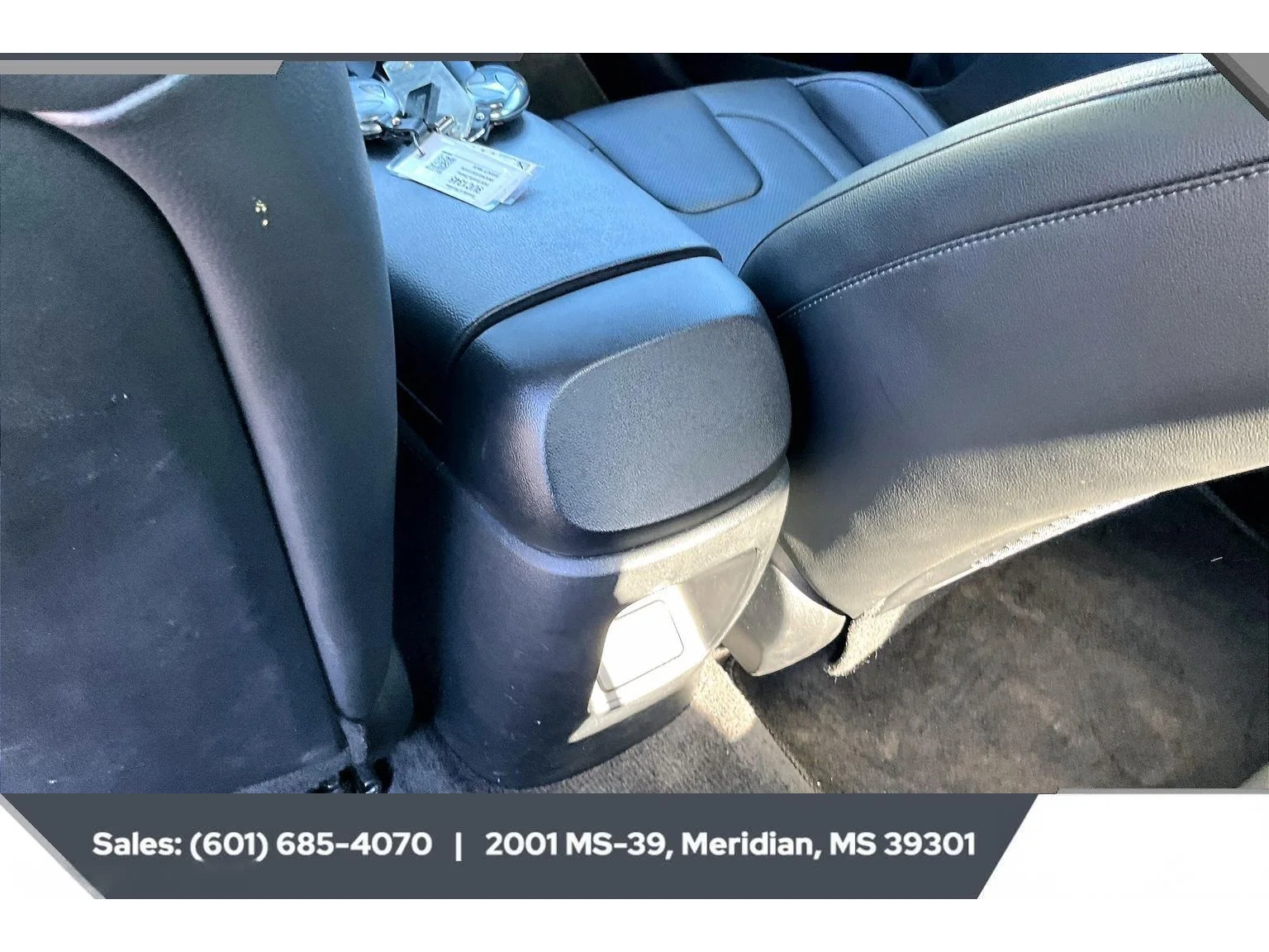 Used 2025 SERENITY WHITE Hyundai Limited image 24
