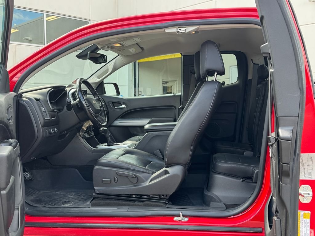 2018 Chevrolet Colorado LT - Photo 11