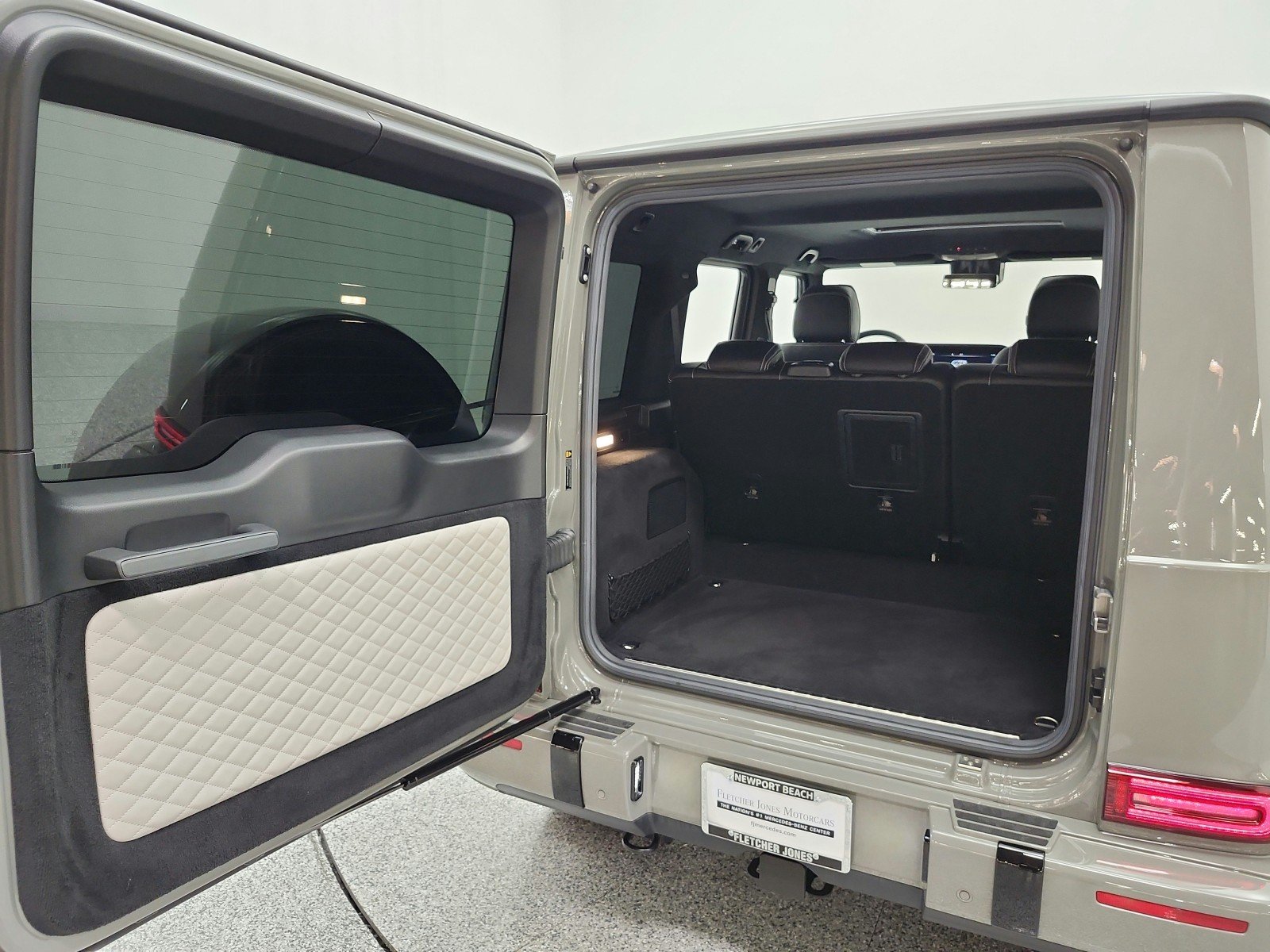 Certified Used 2022 G manufaktur Arabian Grey Mercedes-Benz G 550 4MATIC® SUV image 19