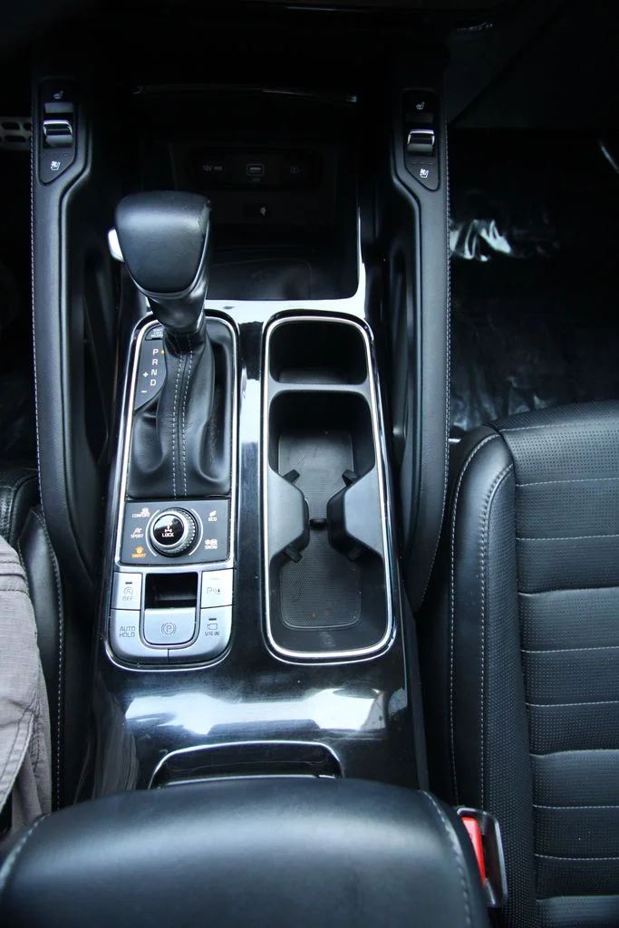 Used 2021 Silver Kia SX image 27