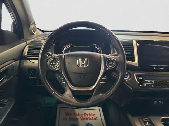 Used 2020 Gray Honda RTL image 13