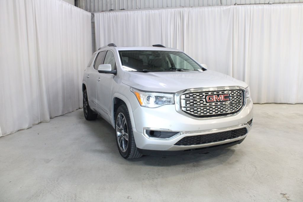 Used 2019 Silver GMC Denali image 41