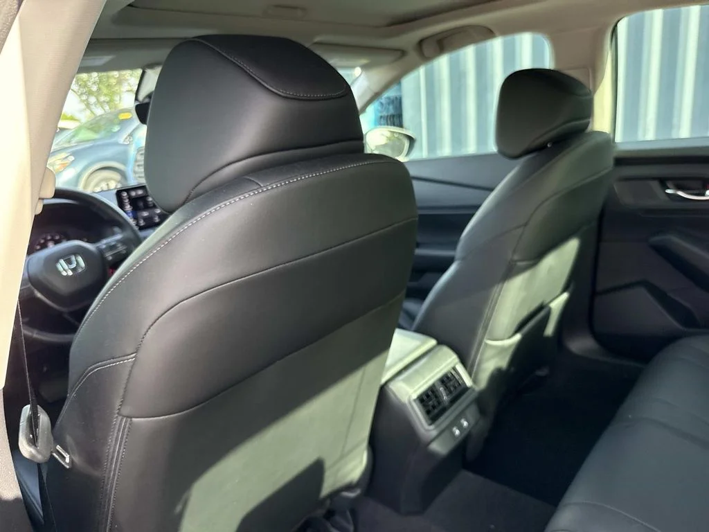 Used 2023 Gray Honda EX-L image 13