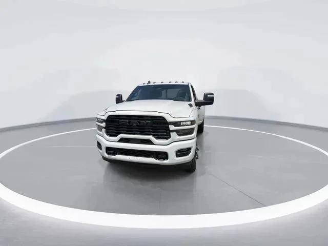 2026 RAM 3500 Big Horn - Photo 3
