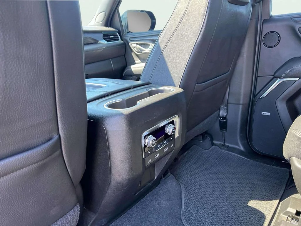 2021 GMC Yukon Denali - Photo 23