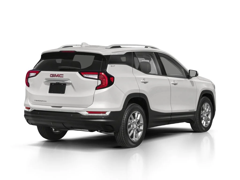 Used 2023 SUMMIT WHITE GMC SLT image 2